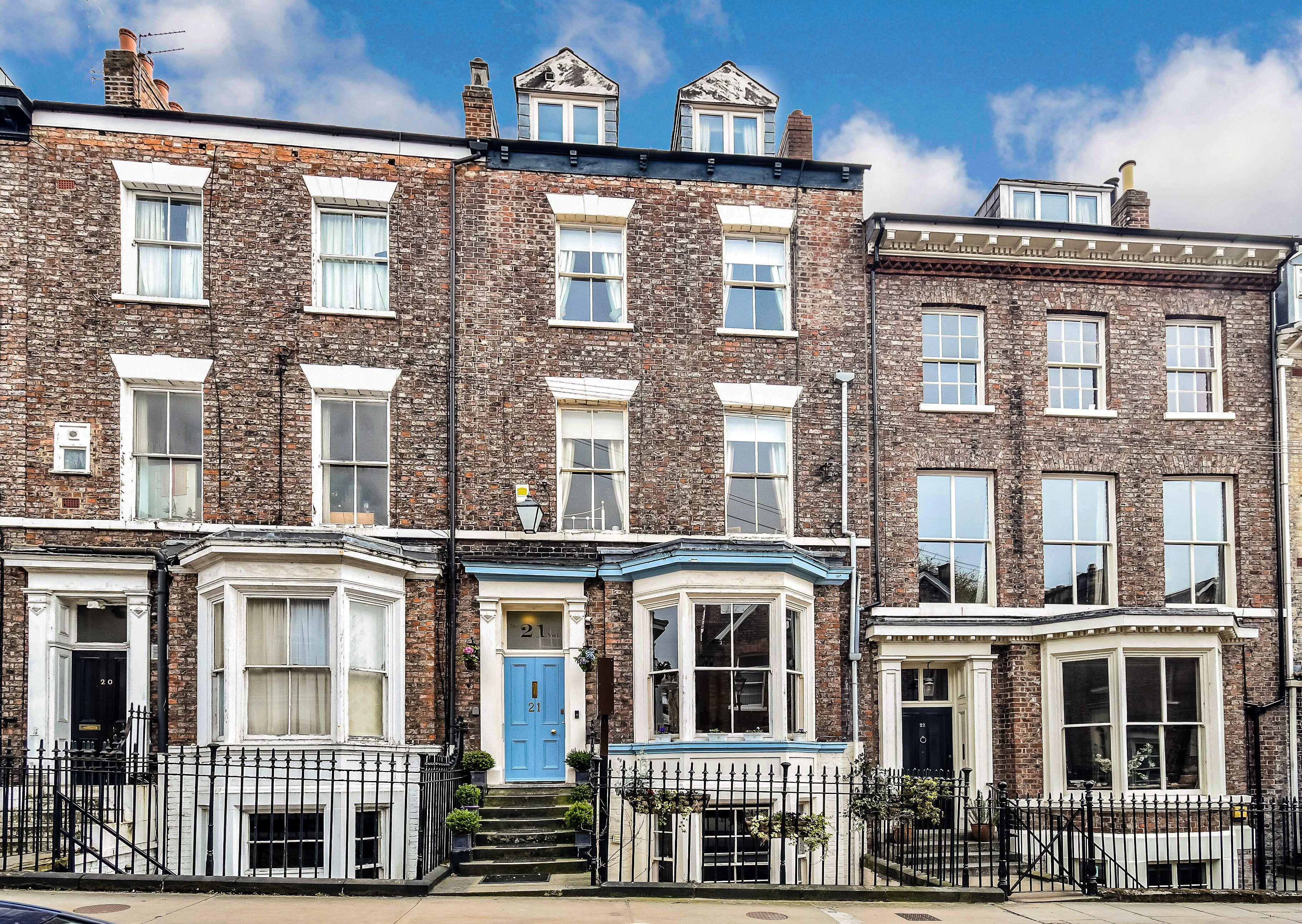 No. 21 York Bed & Breakfast — Photos 1